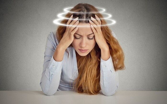 Dizziness bụ ihe mgbaàmà nke osteochondrosis cervical na ụmụ nwanyị. 